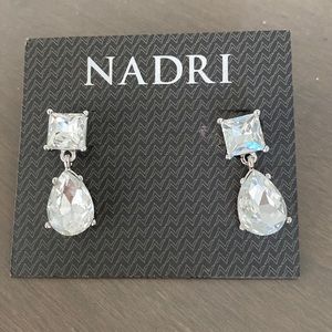 Nadri NWT Soleil Pear Drop Earrings